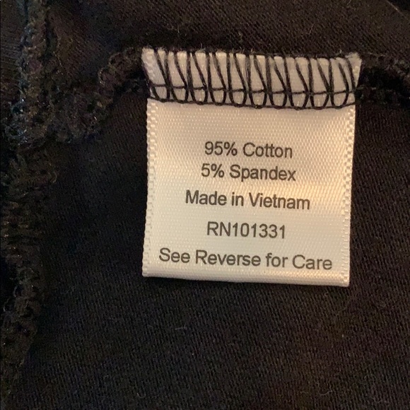 Black pencil skirt - Picture 2 of 3